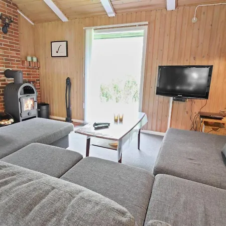 Holiday home Fredger - 1-8km From The Sea In Western Jutland By Interhome