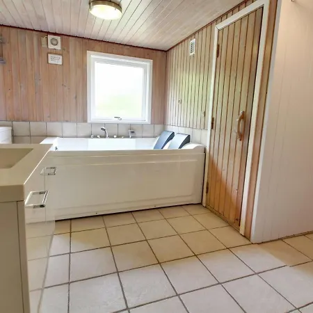 Fredger - 1-8km From The Sea In Western Jutland By Interhome