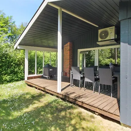 Fredger - 1-8km From The Sea In Western Jutland By Interhome Ringkobing