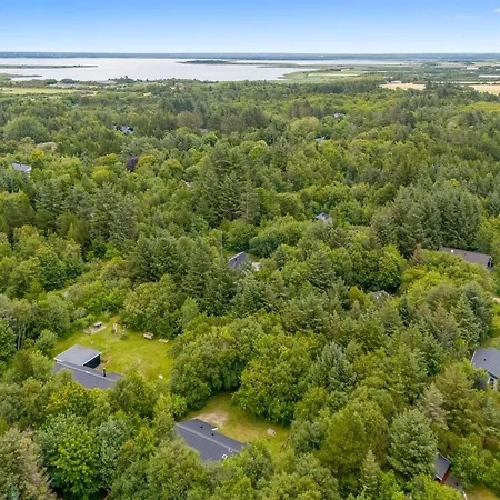 Holiday home Fredger - 1-8km From The Sea In Western Jutland By Interhome